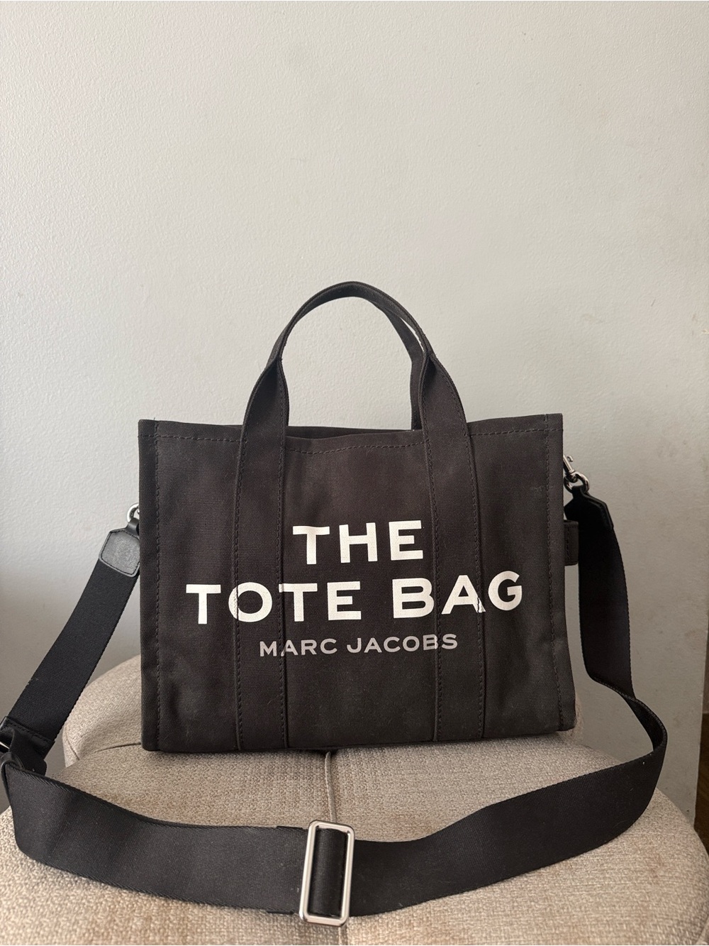 Marc Jacobs Black Canvas 'THE TOTE BAG' Medium Tote with Strap - Picture 1 of 3